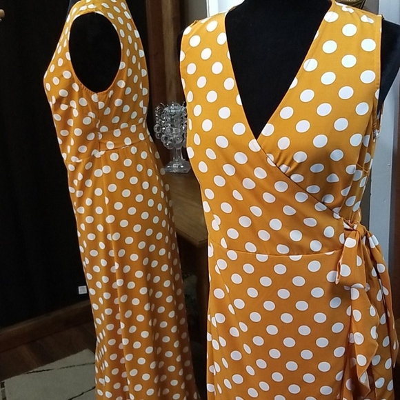 Papillon Poke a dot mustard wrap dress - Picture 2 of 9